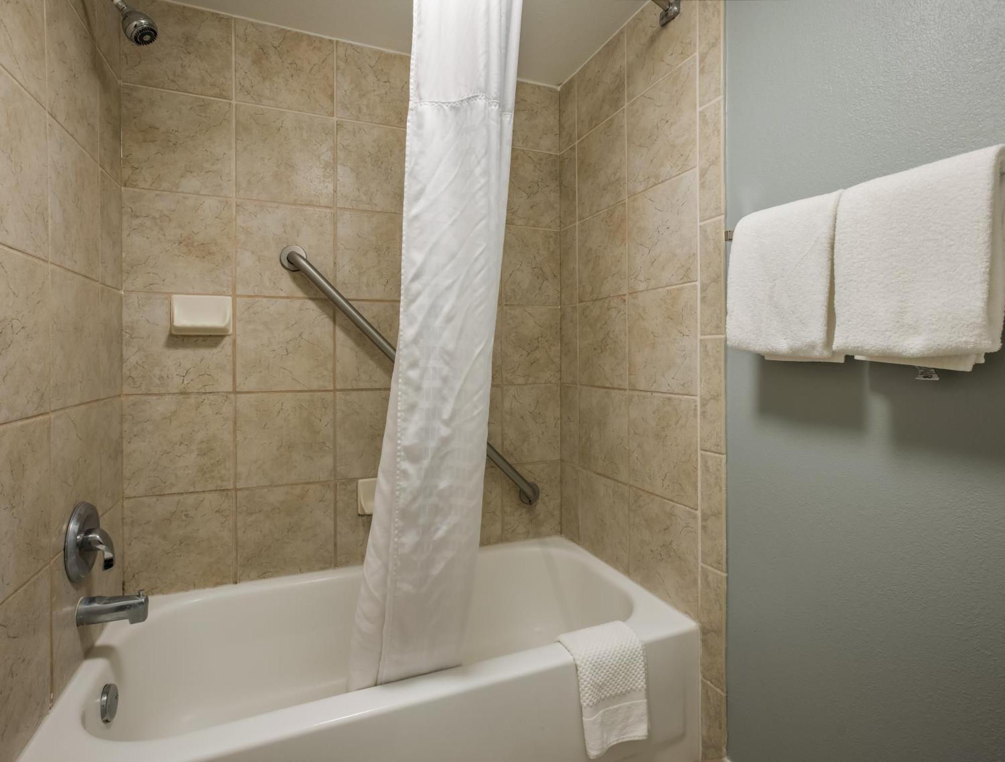 Standard Double Room,1550962021:JPEG