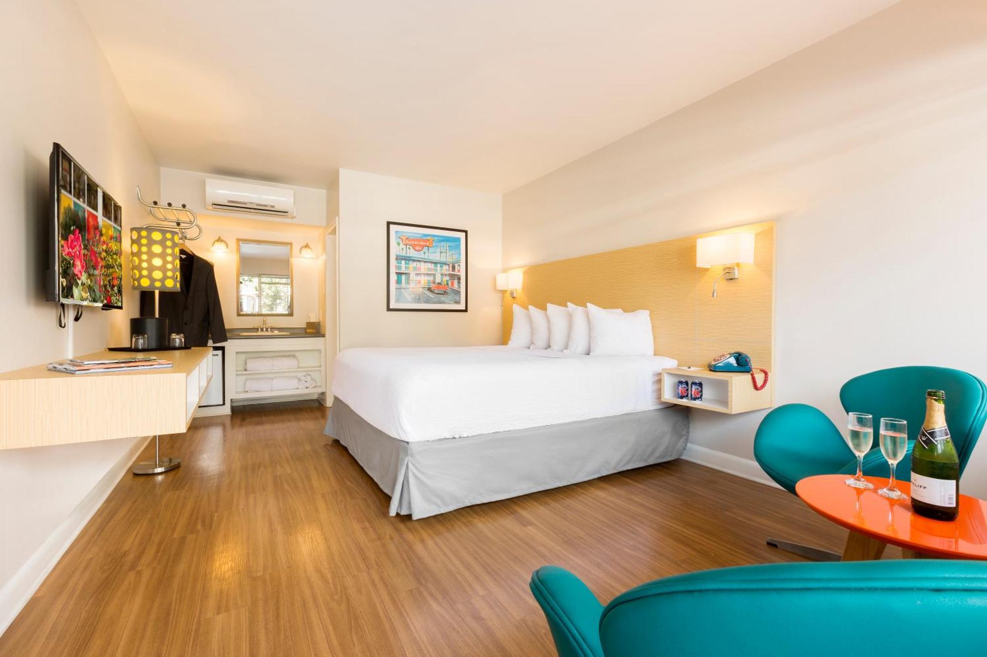 King Room