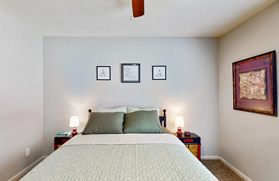 Twin Oaks-1