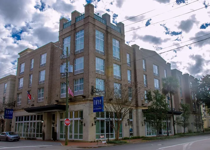 Pet Friendly Hotels Savannah GaTryp By Wyndham