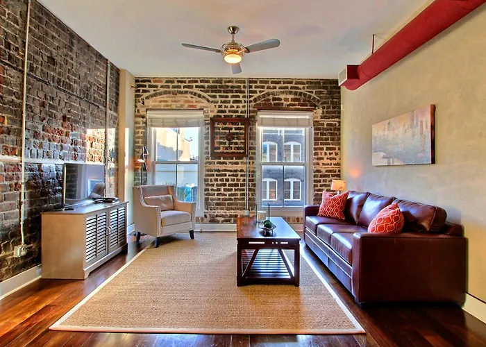 Soho Suite Savannah